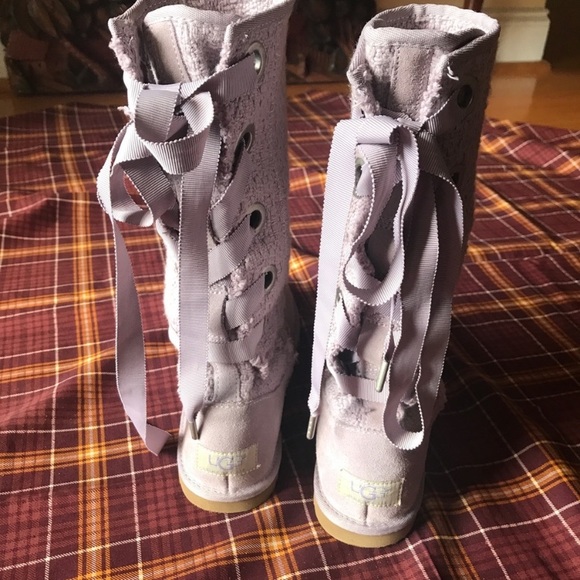 LACE UP UGG BOOTS - Picture 4 of 5